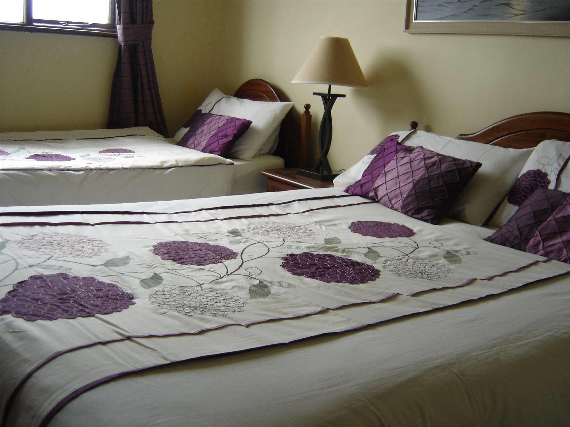 Springlawn Bed & Breakfast Clarinbridge ภายนอก รูปภาพ